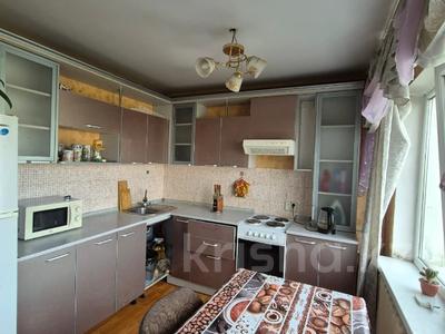 4-бөлмелі пәтер · 82.7 м² · 5/5 қабат, Новаторов 4, бағасы: 27 млн ₸ в Усть-Каменогорске