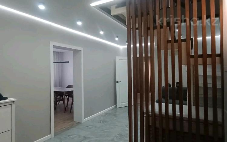 Отдельный дом · 6 комнат · 209 м² · 209 сот., Мопровская — Начало рабочего за 45 млн 〒 в Петропавловске — фото 2