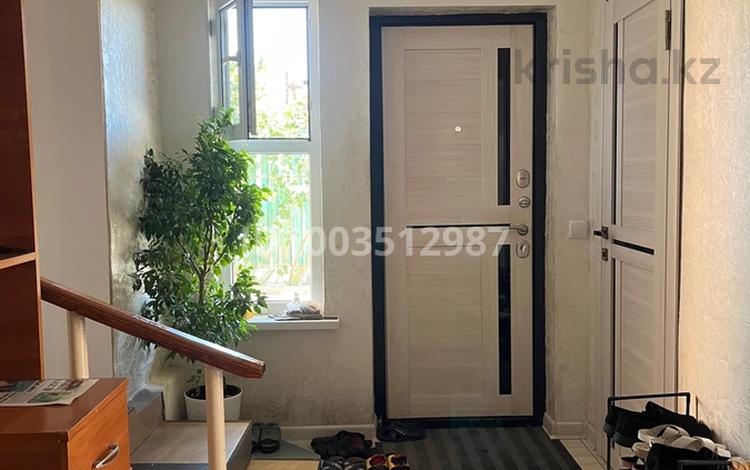 Жеке үй · 6 бөлме · 100 м² · 22 сот., мкр Шайкорык, Көшек батыр 233 — 15 мөлтек ауданының маңындағы көше, бағасы: 36 млн 〒 в Таразе — фото 2