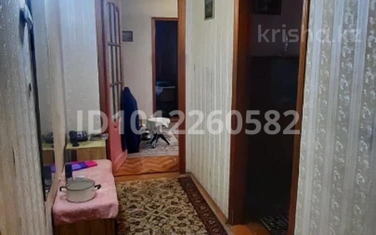 4-комнатная квартира · 62 м² · 2/5 этаж, мкр 5 80 — Рядом д/с, школа, анвар, кафе Жастык, парк Абая за 15 млн ₸ в Актобе — фото 2