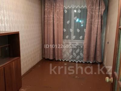 4-комнатная квартира · 62 м² · 2/5 этаж, мкр 5, Тургенева 80 — Рядом д/с, школа, анвар, кафе Жастык, парк Абая за 12.5 млн ₸ в Актобе