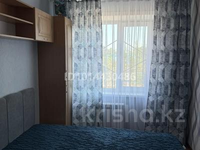 2-комнатная квартира · 42 м² · 1/4 этаж, Желтоксан 8 — ДК Металлург,через дорогу набережная,ресторан Алтын Шанырак за 15 000 ₸ в Балхаше