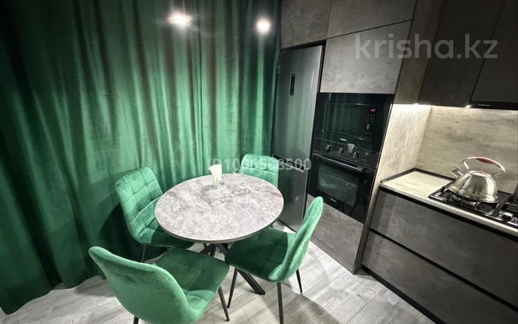 2-комнатная квартира · 60 м² · 8/9 этаж, Павла Корчагина 138 — Качарская за 5 000 ₸ в Рудном — фото 2