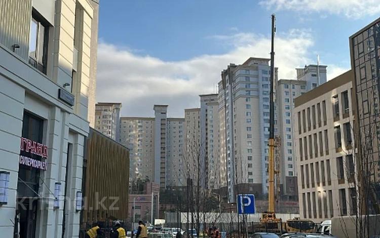 Свободное назначение, офисы, магазины и бутики, салоны красоты, медцентры и аптеки, образование · 207 м² за 340 млн ₸ в Астане, Алматы р-н — фото 2