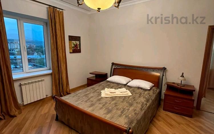3-комнатная квартира · 170.7 м² · 8/17 этаж, мкр Самал-3, Аль-Фараби 25 — Самал-3, Мендикулова- Альфараби за 650 000 ₸ в Алматы, Медеуский р-н — фото 2