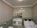 3-комнатная квартира · 170.7 м² · 8/17 этаж, мкр Самал-3, Аль-Фараби 25 — Самал-3, Мендикулова- Альфараби за 650 000 ₸ в Алматы, Медеуский р-н — фото 19