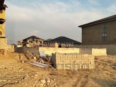 Участок · 8 соток, Учетный квартал 088 2/23 — Конец ул Тауке хан, за таунхаусами, 3 лицей за 18.5 млн 〒 в Таразе