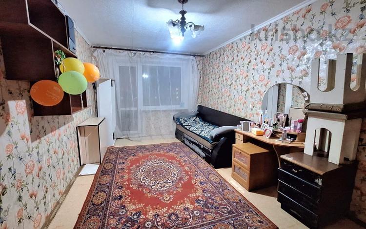 2-комнатная квартира · 44 м² · 4/5 этаж, Майкудук, 15й микрорайон за 9 млн ₸ в Караганде, Алихана Бокейханова р-н — фото 2
