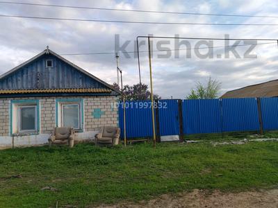 Жеке үй · 2 бөлме · 38 м² · 12 сот., ул. Ынтымак 1, бағасы: 8 млн ₸ в Уральске, мкр Школьник