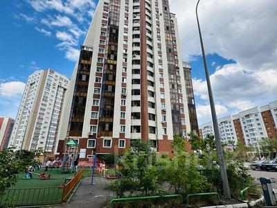 1-бөлмелі пәтер · 40 м² · 3/24 қабат, Момышулы 7 — Срочно! Торг!, бағасы: 21.3 млн ₸ в Астане, Алматы р-н