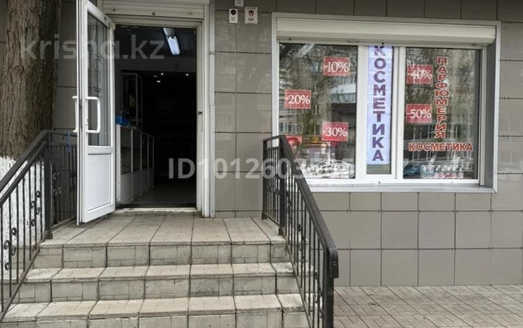 Магазины и бутики · 55 м² за 55 млн ₸ в Уральске, мкр Школьник — фото 2