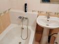 2-комнатная квартира · 60 м² · 3/9 этаж, мкр Аксай-5 5 за 300 000 ₸ в Алматы, Ауэзовский р-н — фото 4