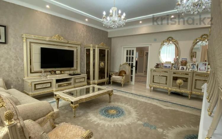 5-комнатная квартира · 205 м² · 9/10 этаж, 18А мкр 1 за 90 млн 〒 в Актау — фото 4