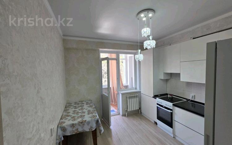 2-комнатная квартира · 62.8 м² · 2/10 этаж, проспект Есенберлина 13/6 за 29.3 млн ₸ в Усть-Каменогорске — фото 2
