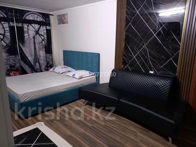 1-бөлмелі пәтер · 45 м² · 1/5 қабат, Бектурганова 30 — Есенова, бағасы: 2 000 〒 в 