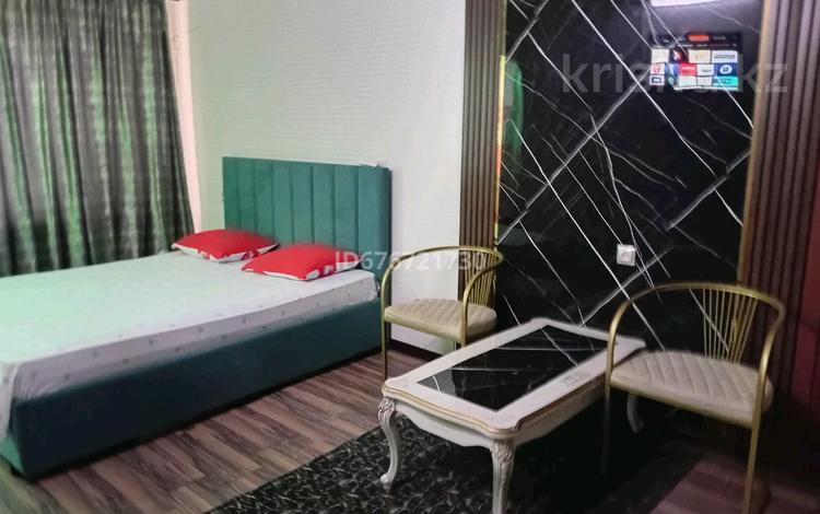 1-комнатная квартира · 45 м² · 1/5 этаж, Бектурганова 30 — Есенова за 1 500 ₸ в  — фото 22
