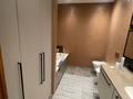 3-комнатная квартира · 130 м² · 9/10 этаж, Иманова 10/1 — Пр республики уг иманова за 650 000 ₸ в Астане, Сарыарка р-н — фото 7