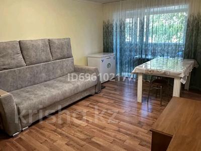 3-бөлмелі пәтер, 53 м², 2/5 қабат, мкр Новый Город, Н.Абдирова 9, бағасы: 27 млн 〒 в Караганде, Казыбек би р-н