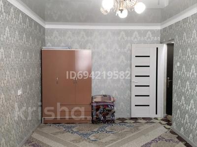 1-комнатная квартира, 42 м², 5/5 этаж, Самал мкр 30 — Однокомнатная квартира сатылады. за 9 млн 〒 в Туркестане