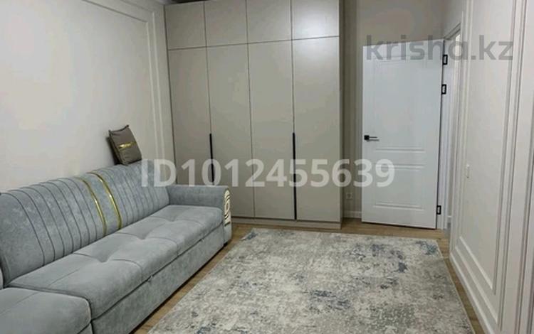 1-комнатная квартира · 43 м² · 2/12 этаж, мкр Гажайып 5/4 за 280 000 ₸ в Алматы, Алатауский р-н — фото 2