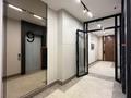 4-комнатная квартира · 160 м² · 9/12 этаж, Кабанбай батыра 56 за 150 млн 〒 в Астане, Есильский р-н — фото 40
