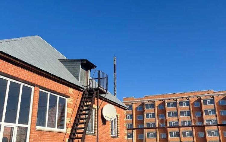 Жеке үй · 5 бөлме · 230 м² · 9 жүзд., 2 Костанай, бағасы: 75 млн ₸ — фото 2