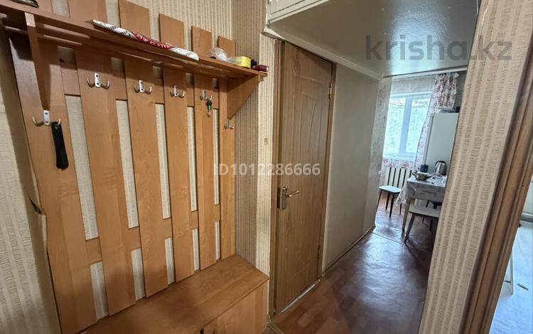 2-комнатная квартира · 42 м² · 3/5 этаж, 20-й квартал,2 за 160 000 ₸ в Семее — фото 2