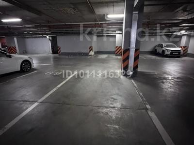 Паркинг · Абая 160 — Брусиловского, бағасы: 4 млн ₸ в Алматы, Бостандыкский р-н