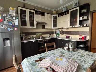 3-бөлмелі пәтер · 80 м² · 5/5 қабат, Есенжановы Хамзы — проспект Абая, бағасы: 50 млн ₸ в Алматы, Алмалинский р-н
