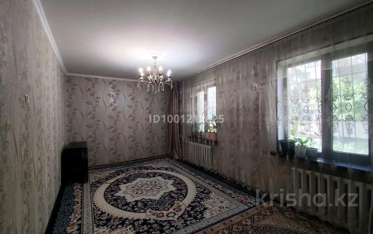 3-комнатная квартира · 58 м² · 1/5 этаж, мкр Калкаман-2 7 за 35 млн 〒 в Алматы, Наурызбайский р-н — фото 2