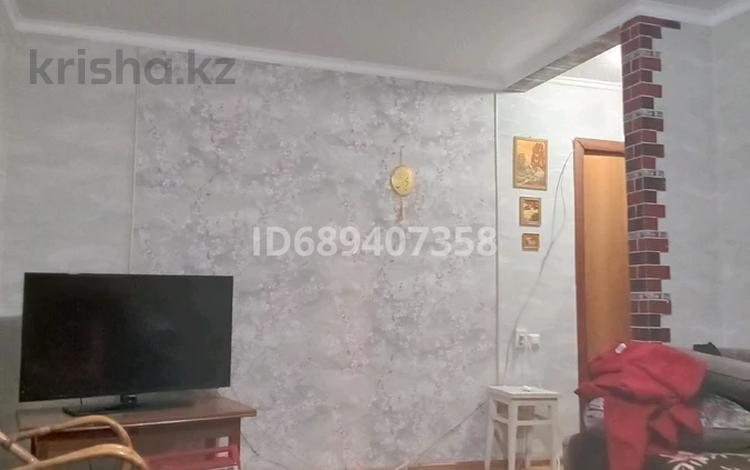 1-комнатная квартира, 29.8 м², 1/5 этаж, Муткенова 56 за 12 млн 〒 в Павлодаре — фото 2
