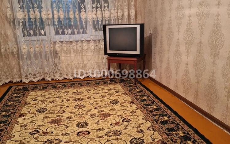 2-комнатная квартира · 51 м² · 2/5 этаж, Мкр Самал за 90 000 ₸ в Таразе — фото 3
