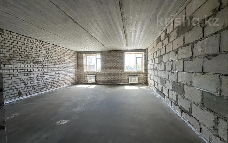 3-комнатная квартира · 98.8 м² · 4/9 этаж, казправды 5а за ~ 34.6 млн ₸ в Павлодаре — фото 2