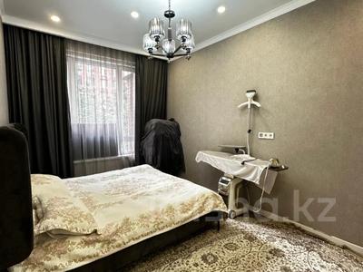 3-комнатная квартира · 75 м² · 1 этаж, Манаса 109а за 92 млн ₸ в Алматы, Алмалинский р-н
