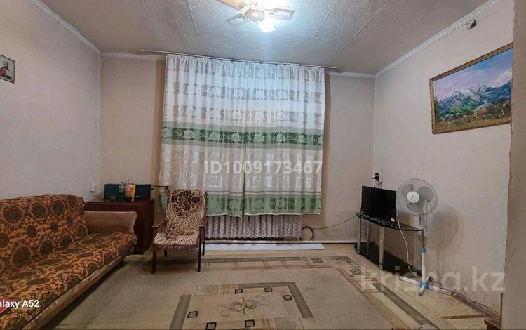 2-бөлмелі пәтер · 53 м² · 1/3 қабат, Сейфулина 36, бағасы: 13 млн ₸ в Жезказгане — фото 2
