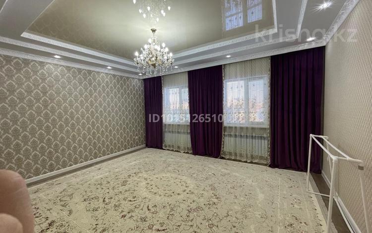 Жеке үй · 4 бөлме · 132 м² · 10 жүзд., Көктем ш/а., 22 10, бағасы: 32 млн ₸ в Атырау, мкр Коктем — фото 2