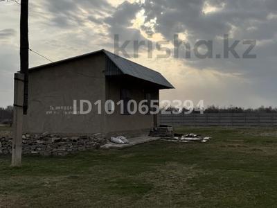Үйдің бір бөлігі · 2 бөлме · 60 м², Атабекова 8, бағасы: 16 млн ₸ в Таразе