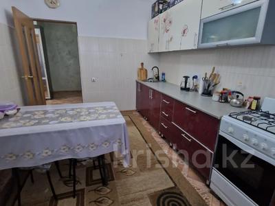 2-комнатная квартира · 57.8 м² · 9/9 этаж, 2 микрорайон за 12.5 млн ₸ в Актобе