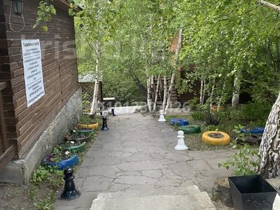 Жеке үй · 30 бөлме · 300 м², Джамбула 15 — В Центре Борового, бағасы: 6 000 ₸ в Бурабае