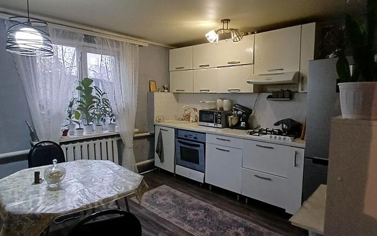 Отдельный дом · 4 комнаты · 80 м² · 10 сот., Карьерная 32 за 15 млн ₸ в Петропавловске — фото 2