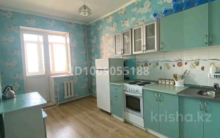 1-бөлмелі пәтер · 40 м² · 4/5 қабат, Есенберлина 4/2, бағасы: 140 000 ₸ в Усть-Каменогорске, Ульбинский — фото 2