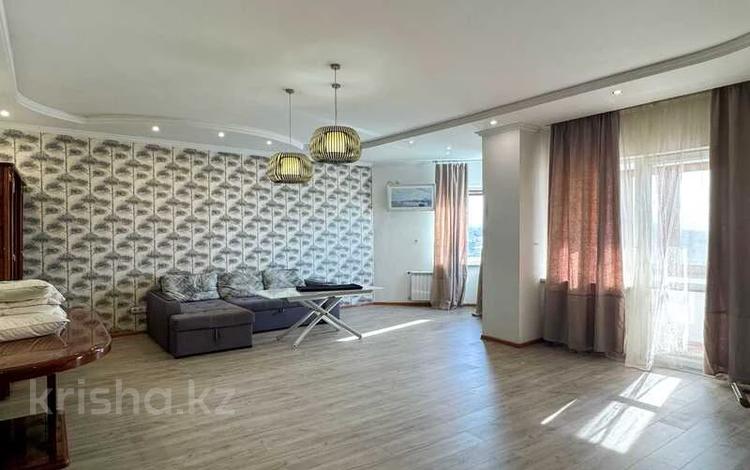 3-комнатная квартира · 150 м² · 13/17 этаж, Достык 128 — Жолдасбекова за 700 000 ₸ в Алматы, Медеуский р-н — фото 2