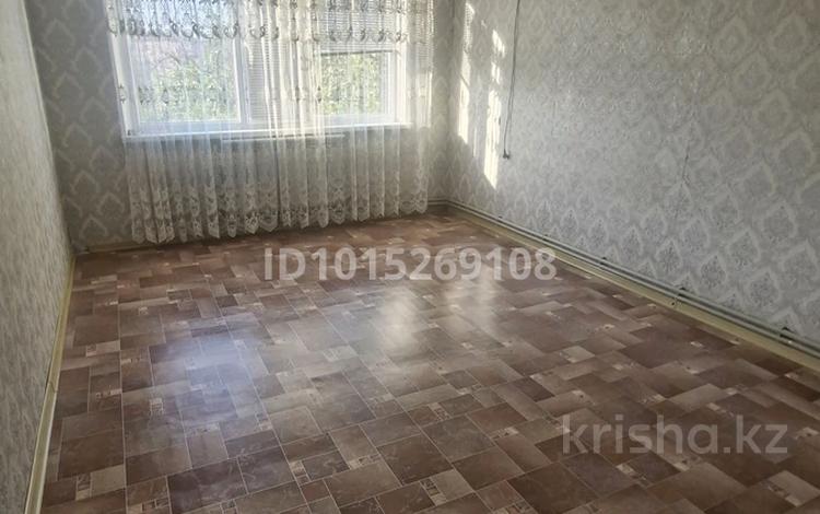 2-комнатная квартира · 60 м² · 5/5 этаж, 16-й микрорайон 48 за 150 000 ₸ в Шымкенте, Аль-Фарабийский р-н — фото 2