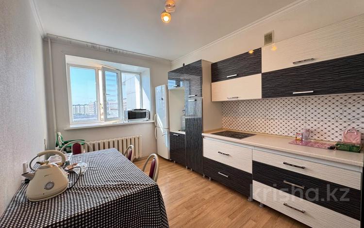 2-комнатная квартира · 72 м² · 3/12 этаж, Акмешит 7, 7а, 7/1, 7/3 за 40 млн ₸ в Астане, Есильский р-н — фото 2