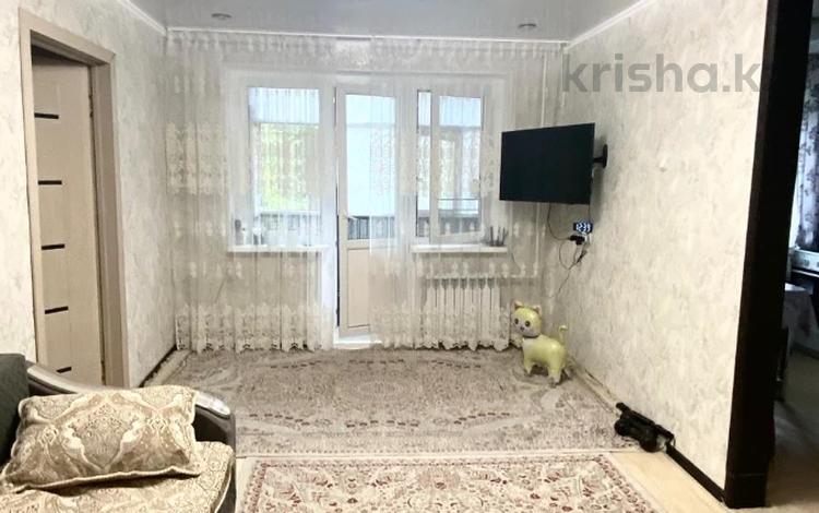 2-комнатная квартира · 45.2 м² · 3/5 этаж, Майкудук, 12й микрорайон за 10.2 млн ₸ в Караганде, Алихана Бокейханова р-н — фото 2