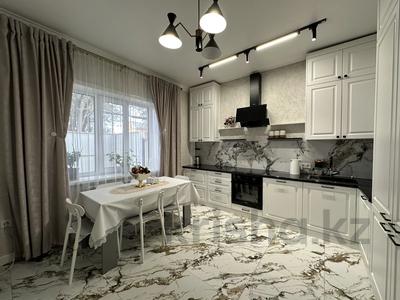 Отдельный дом · 6 комнат · 197.3 м² · 6 сот., мкр Новый Город, Шакирова за 155 млн 〒 в Караганде, Казыбек би р-н