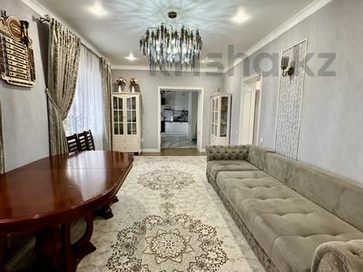 Отдельный дом · 6 комнат · 197.3 м² · 6 сот., мкр Новый Город, Шакирова за 155 млн 〒 в Караганде, Казыбек би р-н