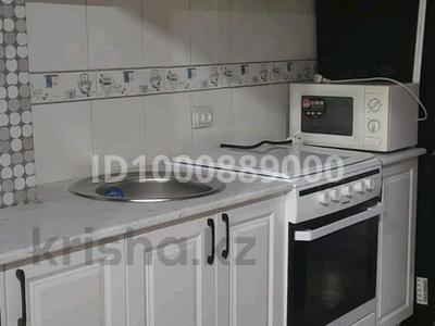 Продажа квартир в Восточно-Казахстанской обл.: 3-комнатная квартира · 60 м² · 1/6 этаж, Михаэлиса 21 — Алматинская-Михаэлиса за 24 млн 〒 3-комнатная квартира · 60 м² · 1/6 этаж, Михаэлиса 21 — Алматинская-Михаэлиса за 24 млн 〒 в Усть-Каменогорске, Ульбинский