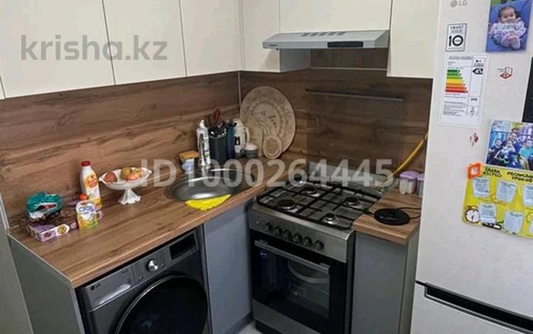 2-комнатная квартира · 46 м² · 1/5 этаж, мкр Строитель 10/1 — Цолковского 10/1 за 19 млн ₸ в Уральске — фото 2