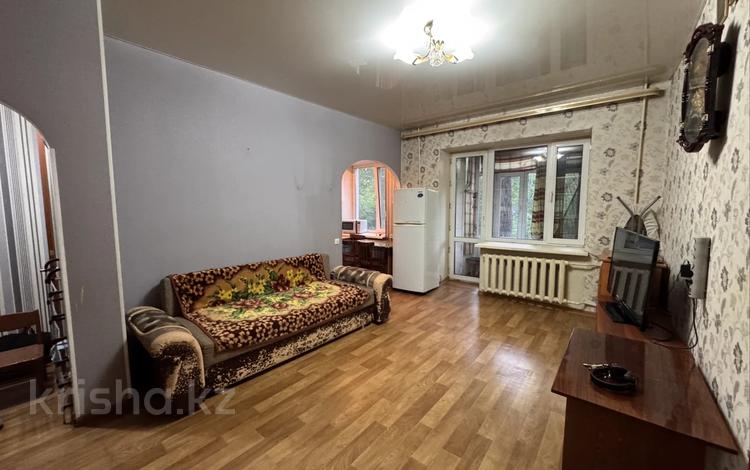 2-бөлмелі пәтер · 39 м² · 2/2 қабат, мкр Михайловка , Седова — Сейфуллина-Жанибекова, бағасы: ~ 11.4 млн ₸ в Караганде, Казыбек би р-н — фото 2